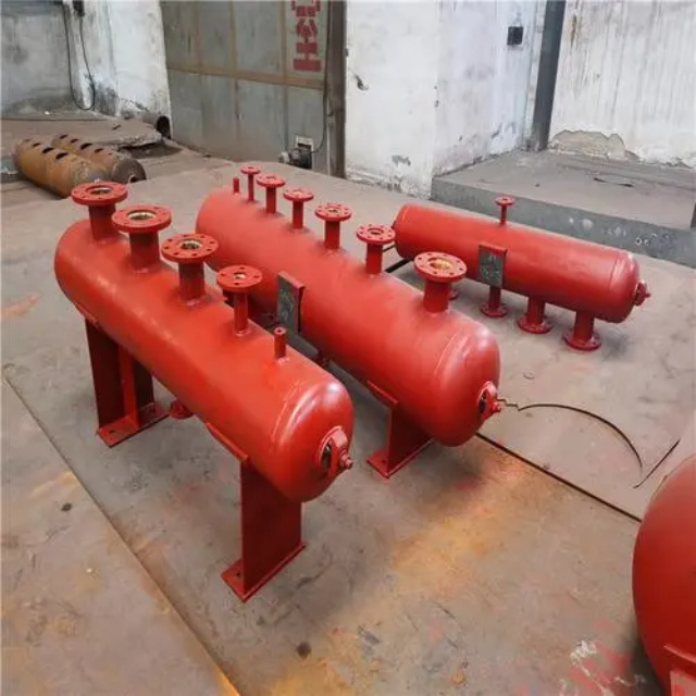 隆化分集水器安装高度